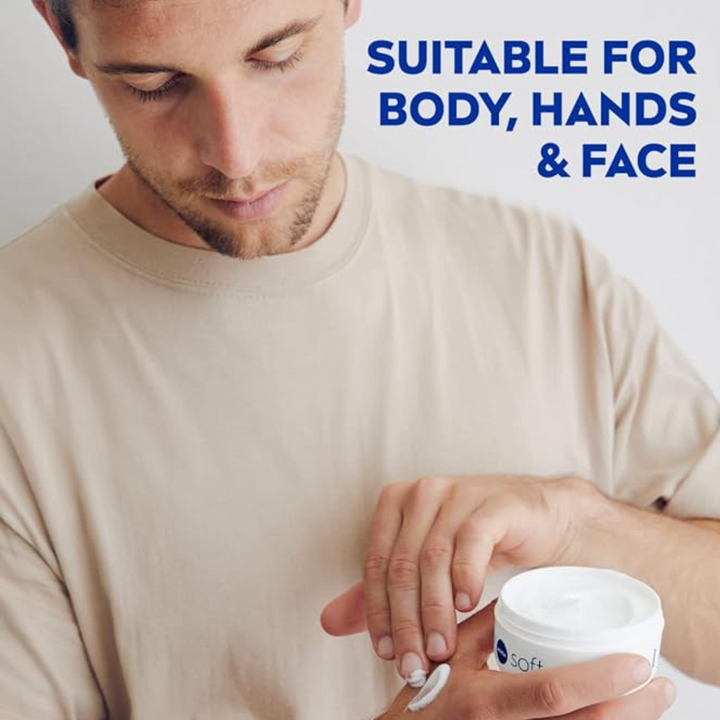 NIVEA Soft Moisturizing Cream 