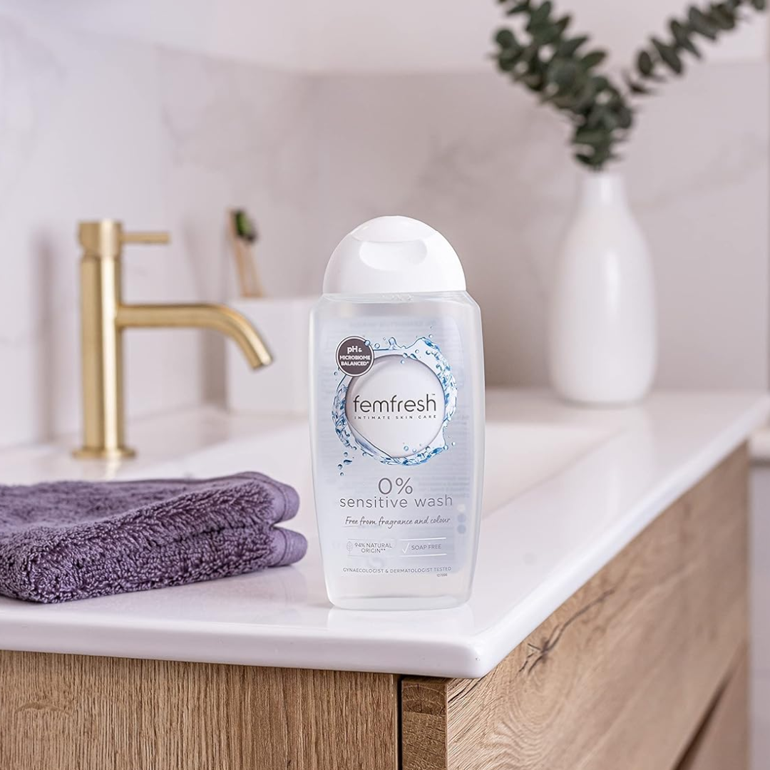 Femfresh 0% Sensitive Intimate Wash 250ML (T)