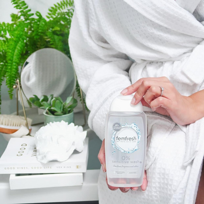 Femfresh 0% Sensitive Intimate Wash 250ML (T)